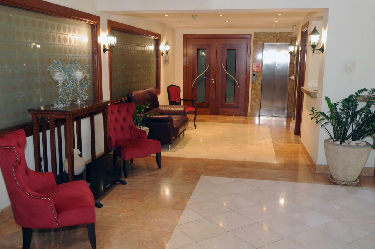 Europa Plaza Hotel Nicosia Exterior photo